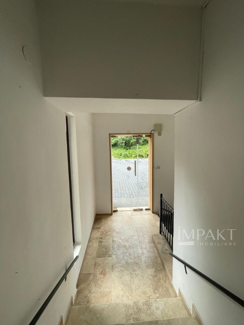 Casa superba ideala sediu firma! - Poză 11