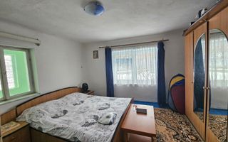 Casa Sibiu la Nucet teren 2317mp - Poză 4