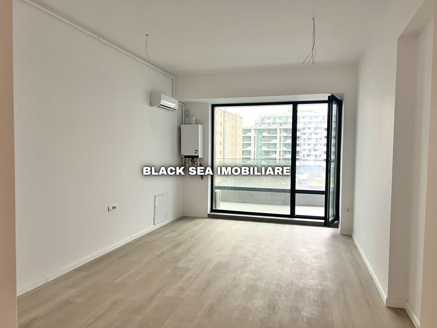 Studio Exclusivist in Mamaia Nord l Prima Linie - Parcare Privata - Poză 6