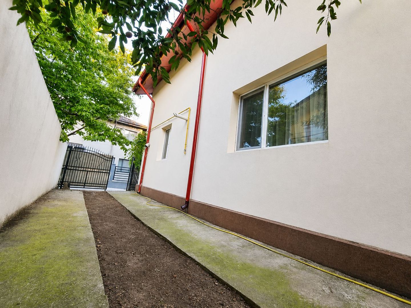 Duplex Spațios în Giulești-Sârbi - Poză 13
