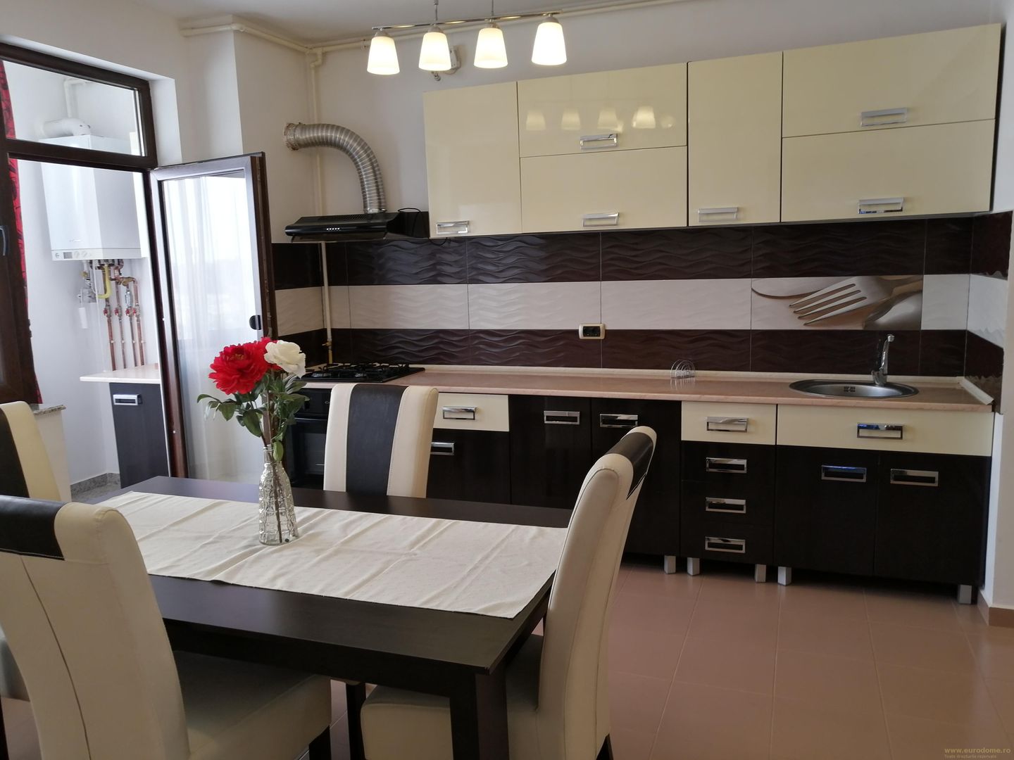 3 Camere bloc nou Coresi - Poză 8