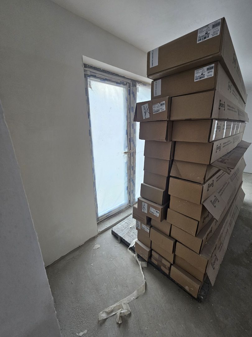 Spatiu comercial stradal + 4 locuri de parcare - Poză 7