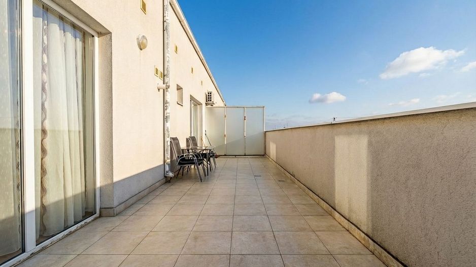 Penthouse ARED UTA 2 camere + nisa de dormit - 99 mp - COMISION 0% - Poză 1