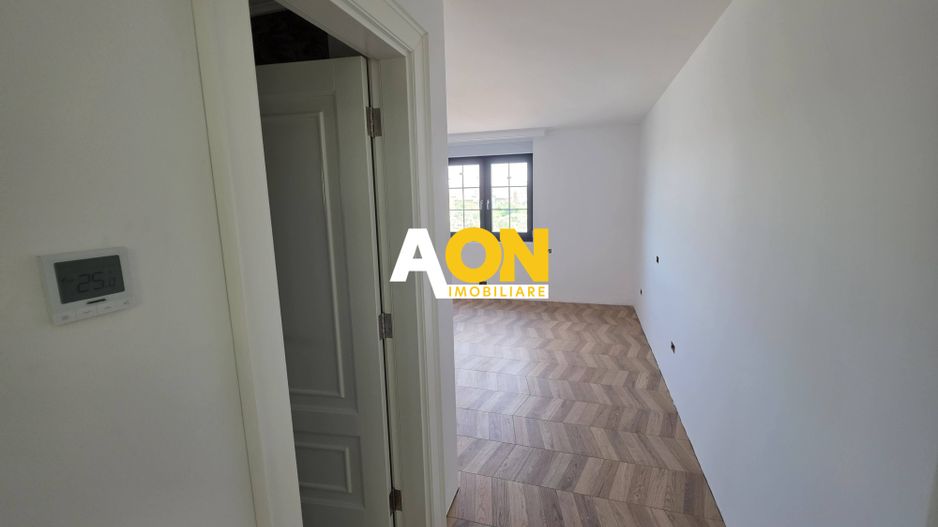Casă nouă, impozantă,  6 camere, 1346 mp teren, Bărăbanț - Poză 22