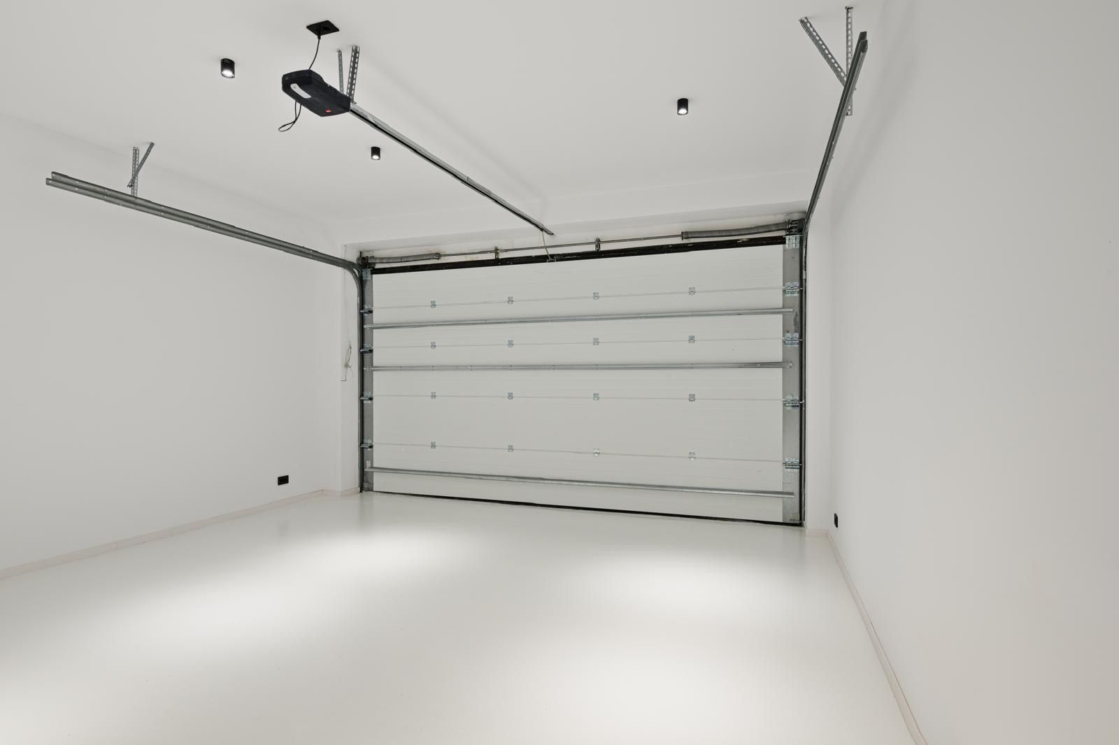 Vilă Exclusivistă în Ansamblu  |Piscină Privată| Pipera –Iancu Nicolae - Poză 21