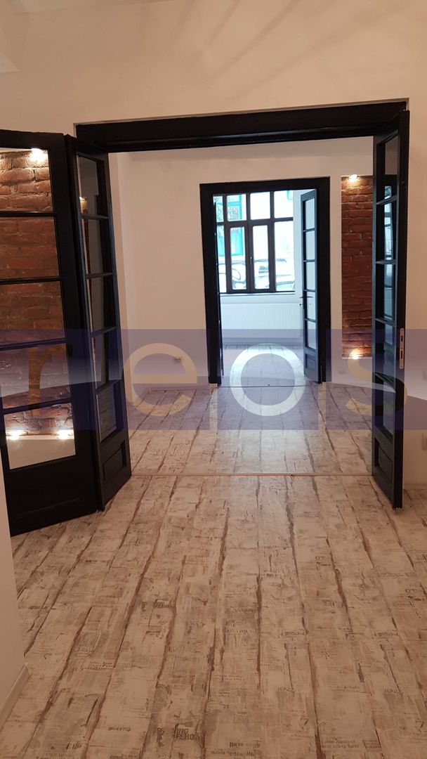 VANZARE APARTAMENT 4 CAMERE ULTRACENTRAL UNIVERSITATE - Poză 2