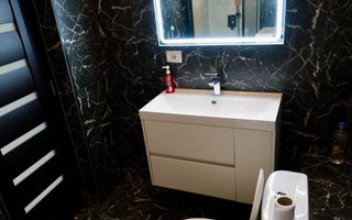 APARTAMENT MODERN 2 CAMERE IN CODLEA - - Poză 12