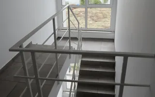 Bloc nou. Zona Buziasului . Langa noul stadion - Poză 14