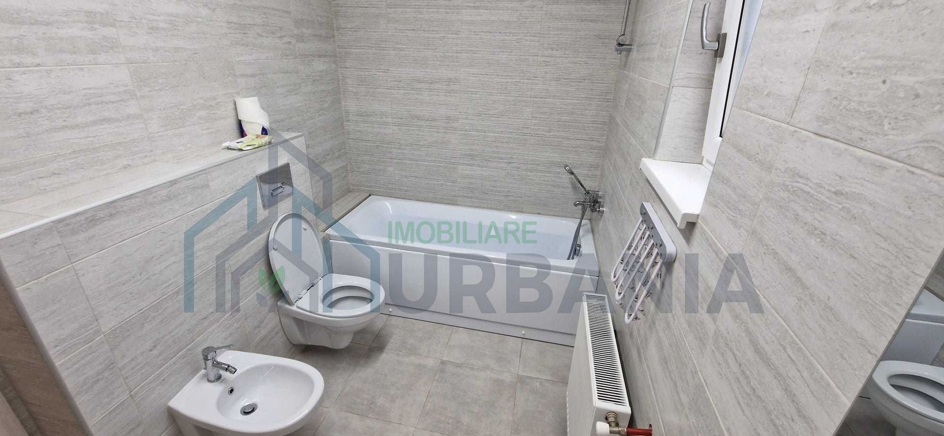 Inchiriere casa 3 dormitoare + curte generoasa - Poză 3