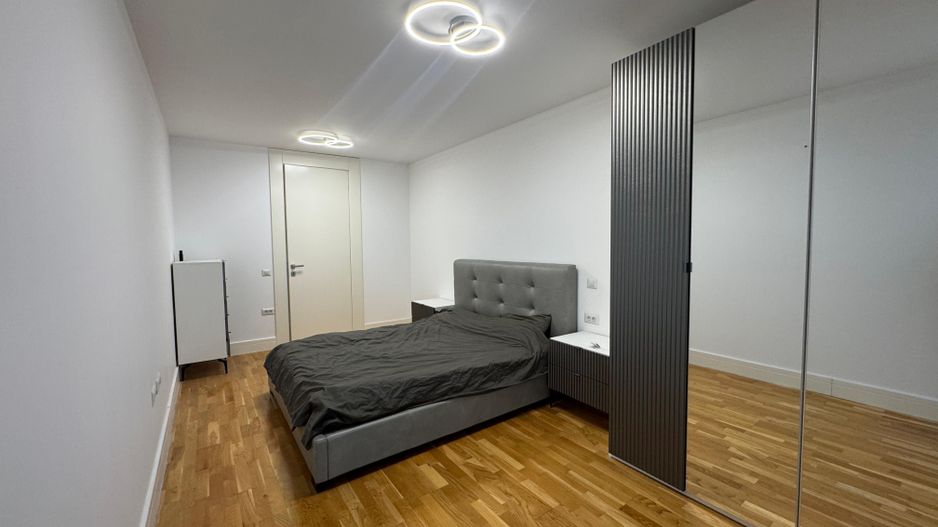 2 CAMERE | THE ADDRESS 102 || BARBU VACARESCU - Poză 7