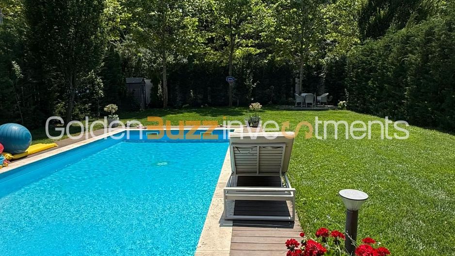 Vilă individuală cu piscină și 9 camere în Pipera, București - Poză 4