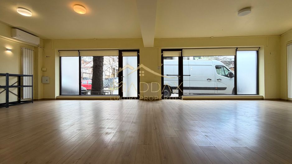 Spatiu Comercial *180mp* // 2 parking spaces // Stefan Cel Mare - Poză 2