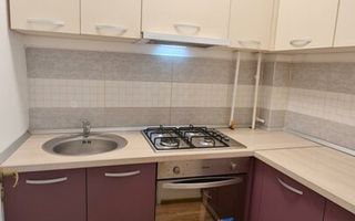 Garsonieră Renovată Priveliște Deosebită - Poză 7