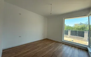 Casa individuala cu 4 camere - teren 454mp - mutare imediata - Poză 11