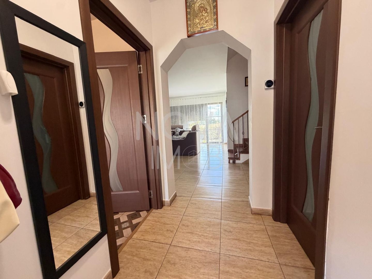 Casa tip duplex - mobilata si utilata - Poză 12