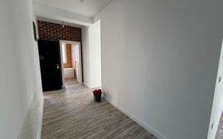 Etaj 1. Model cu 2 bai. Cu 2 locuri de parcare - Poză 8