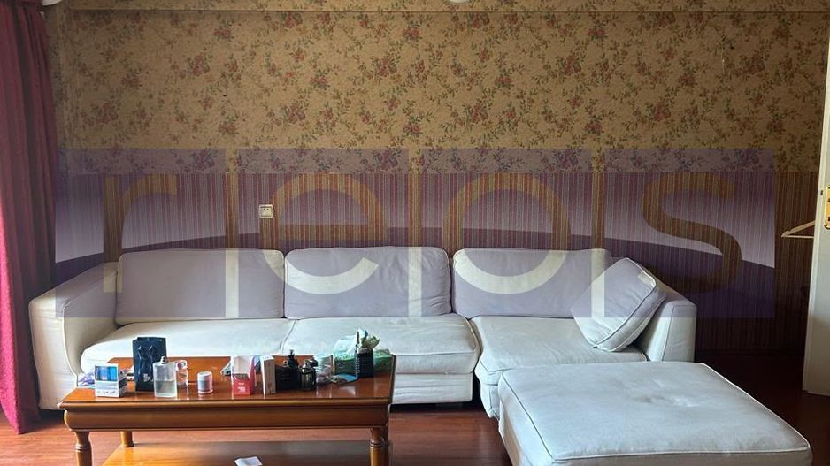 VANZARE 4 CAMERE  DECOMANDAT UNIRII -FFANTANI - Poză 1