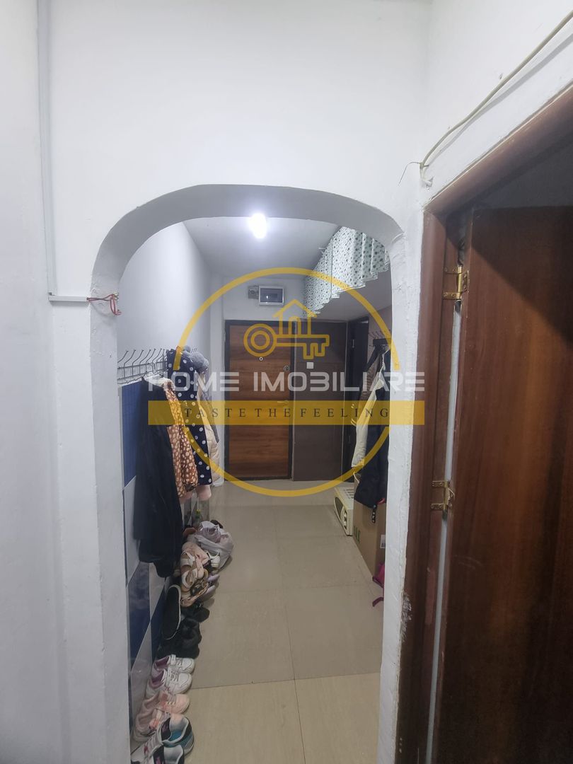 Apartament cu 2 camere - decomandat/ parter/ 42mp/ zona Alexandru Cel Bun - Poză 1