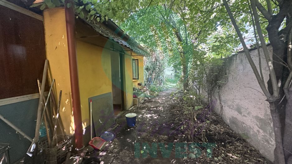 Casuta batraneasca cu teren 184 mp de inchiriat - Poză 5