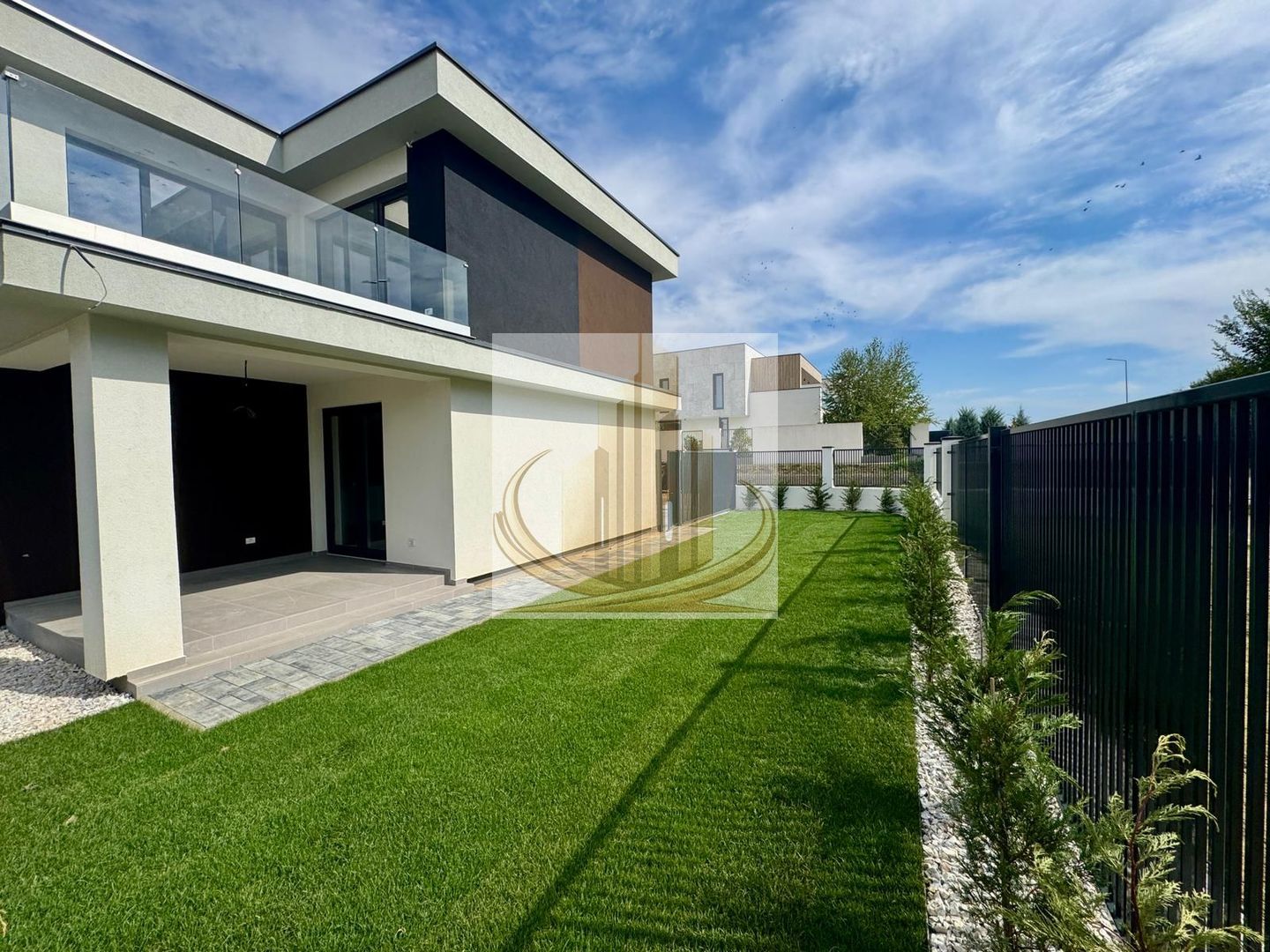 Duplex modern, 135 mp, grădină amenajată–Dumbrăvița, zonă linistita - Poză 1