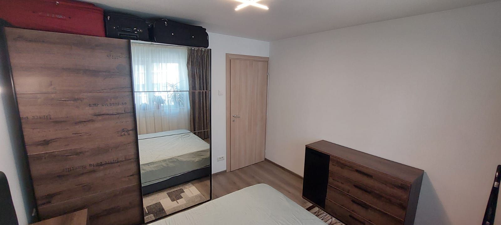 Bd. Unirii, 3 camere, 2 bai, centrala termica, parcare, lux - Poză 31