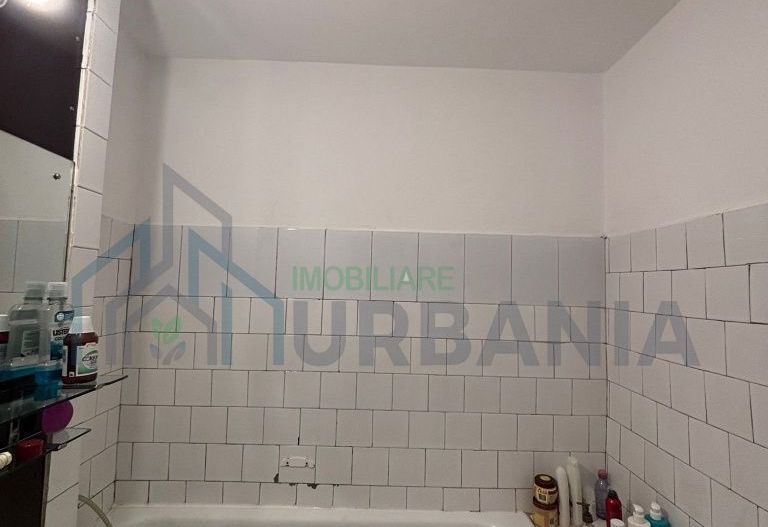 Inchiriez apartament 3 camere decomandat in zona Canta / bariera Comat - Poză 5