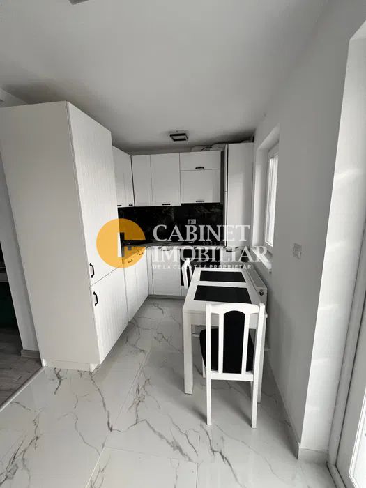 CUG  - Apartament 2 Camere - Curte Privata +Loc De Parcare  . Bloc Nou - Poză 3