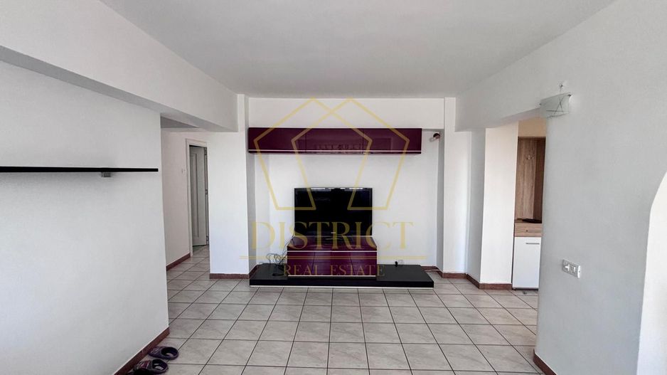 Apartament spatios cu 4 camere si terasa | Modern - Poză 3