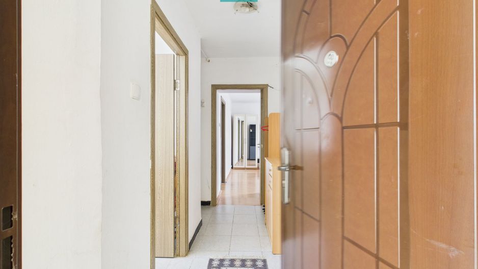 Apartament intr-o zonă centrală a Timișoarei - Poză 2