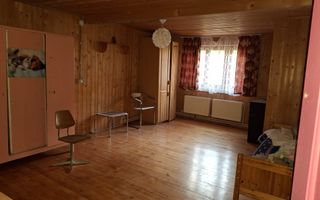 Casa cu 15 camere de vanzare in Bazna, Sibiu ( azil, pensiune) - Poză 37