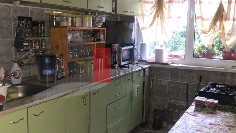 Ap.3 camere semidec. et. 6/10, piața Matei Ambrozie - Poză 2