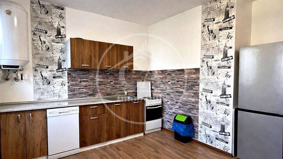 Apartament cu 3 camere de vânzare în Sânmartin, Bihor - Poză 3