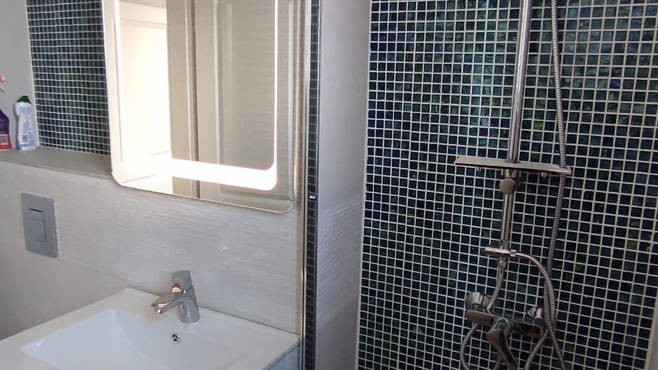 Apartament cu 3 camere  in zona centrala a Brasovului - Poză 12