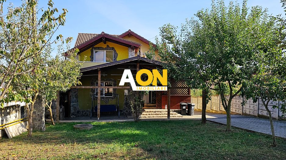 Casa D+P+M, 4 camere, garaj, 820 mp teren, Micesti - Poză 1