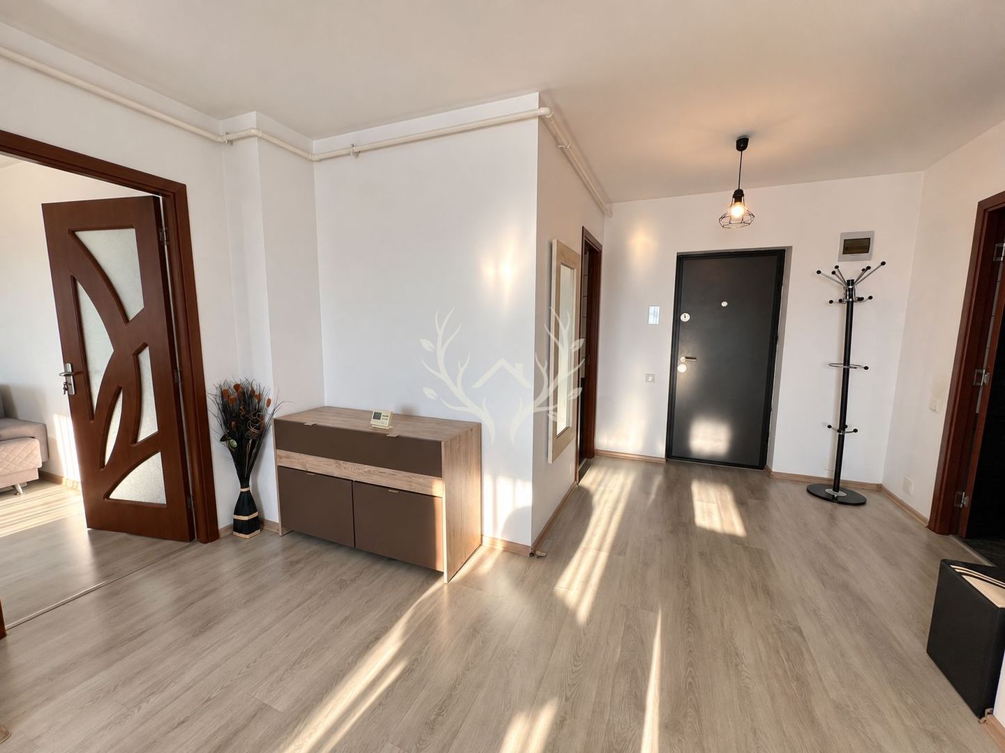 Apartament 3 camere cu terasa si parcare subterana – Intre Lacuri - Poză 3