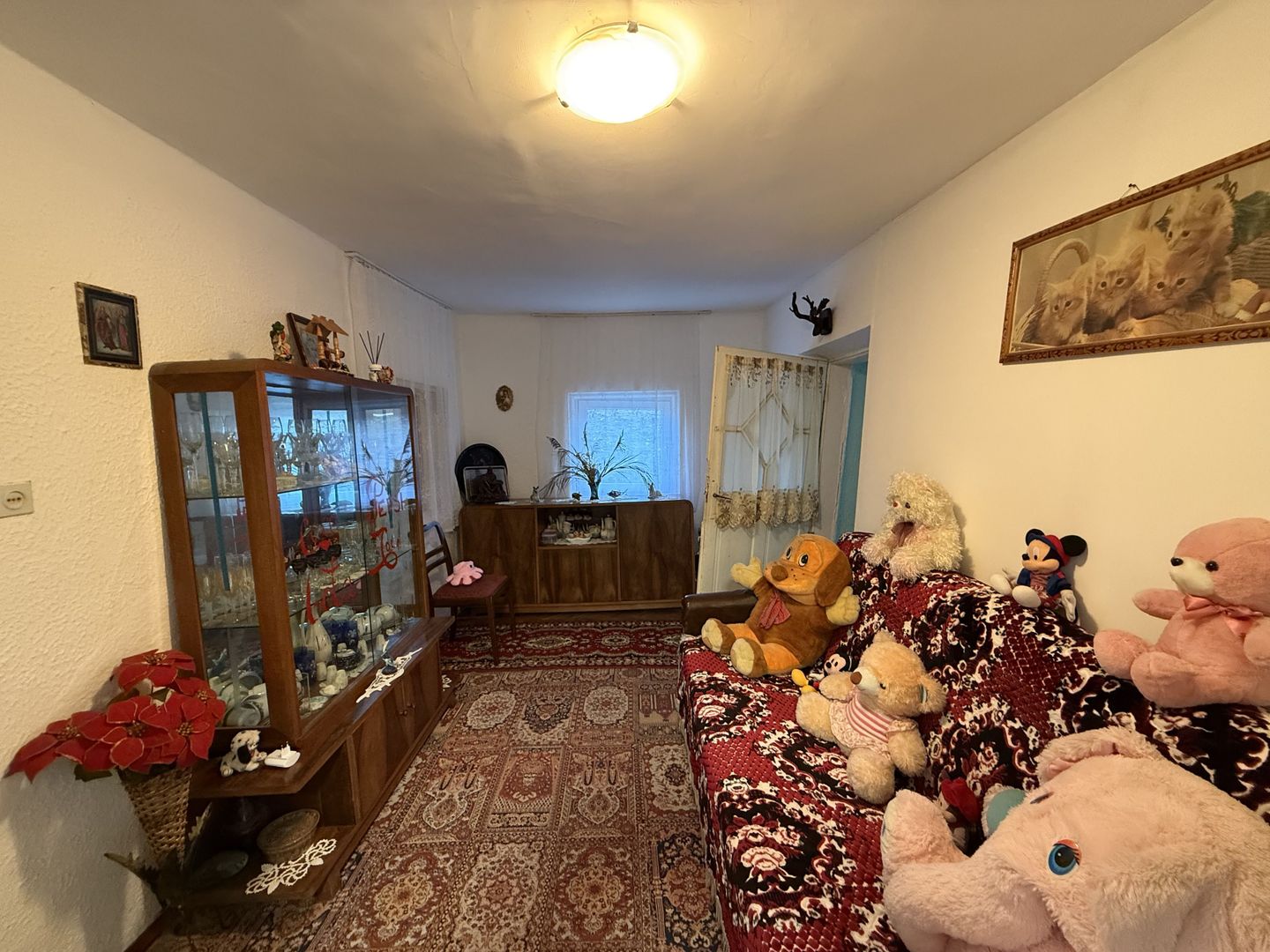 Casa 5 camere, foișor , garaj și teren 800mp cu toate utilitățile! - Poză 16