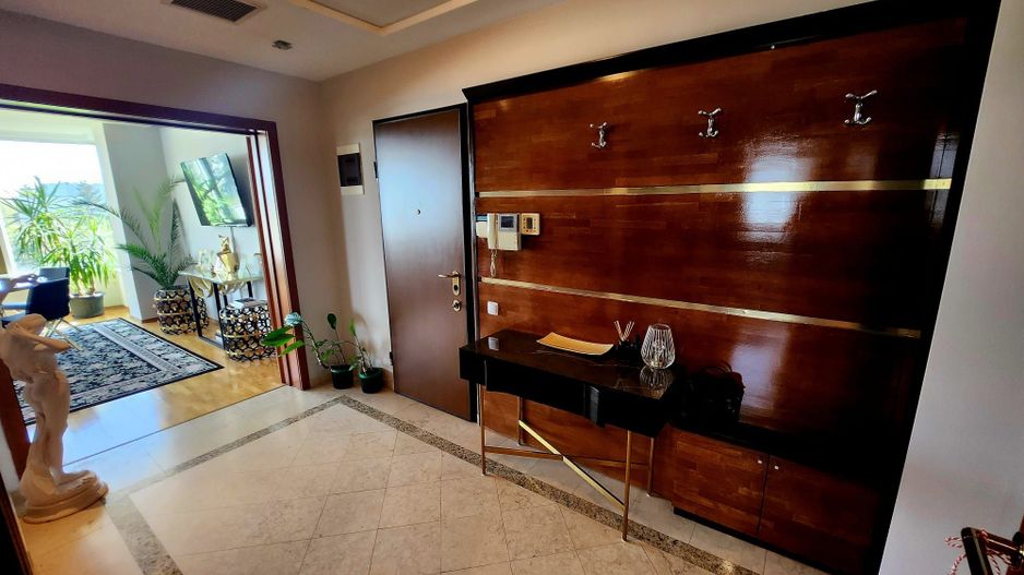 View spectaculos | B-dul Primaverii | 3 camere | 118 mp utili | - Schiță 10