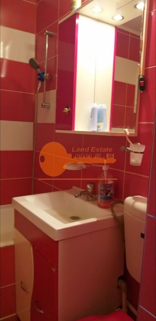 Apartament 2 Camere Centrala Propie Metrou Raul Doamnei - Poză 5