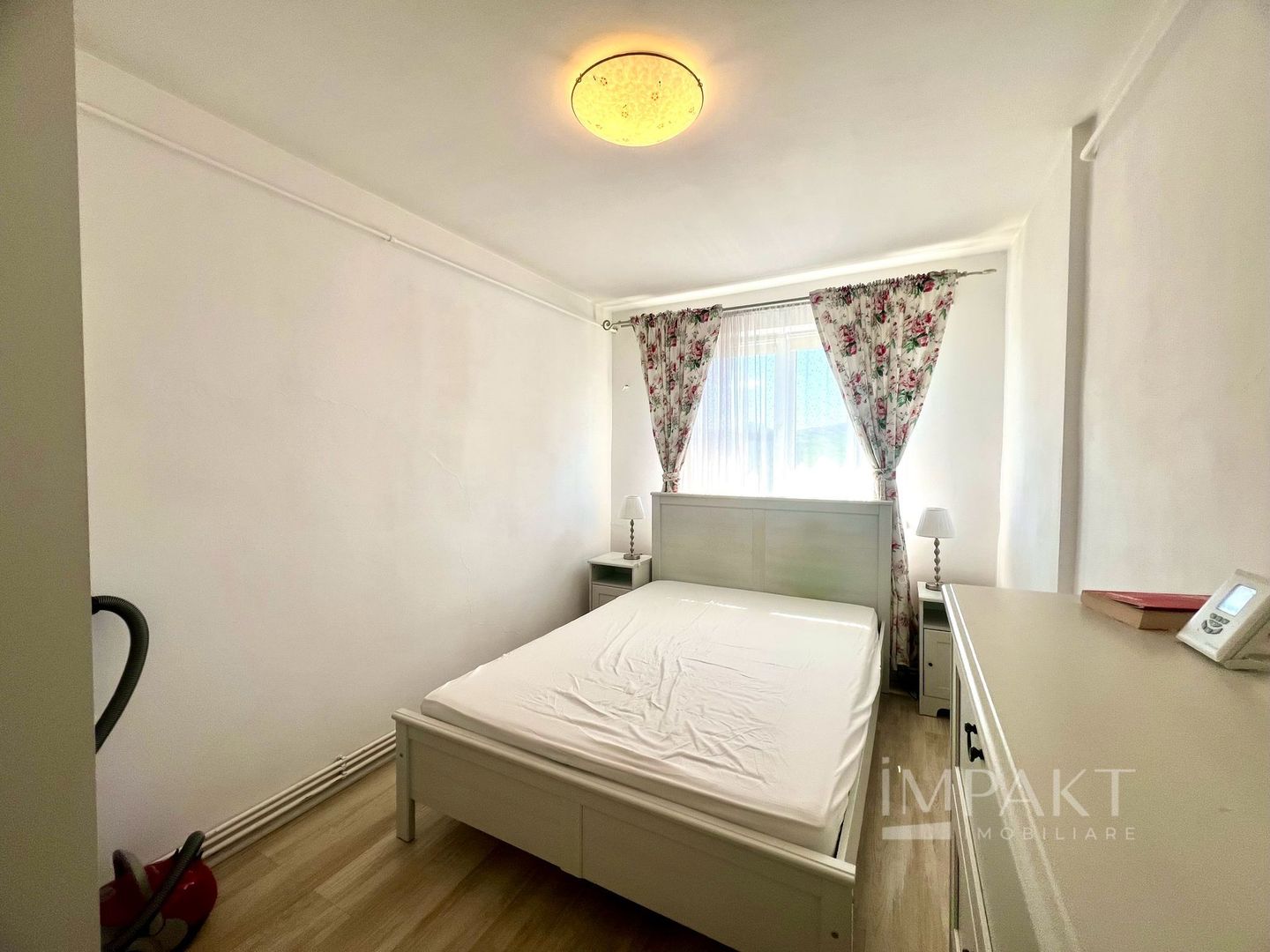Apartament cu 2 camere cu view superb - Poză 3