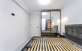 Vânzare , apartament, 3 camere, bd. Mircea cel Bătrân Ciocana - Poză 5