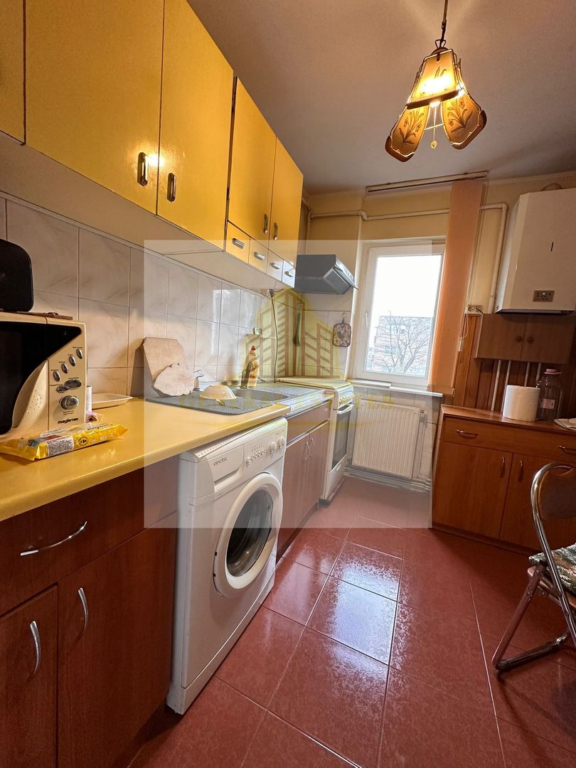 Apartament spre vanzare cu 2 camere – zona Planetelor, Brasov - Poză 8