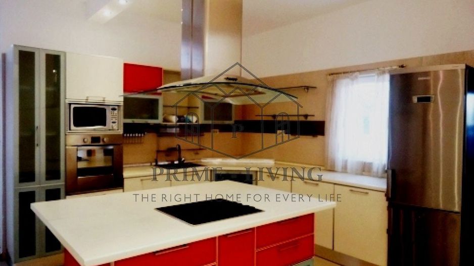 Casă de lux nemobilată cu facilități moderne și grădină extinsă - Poză 3