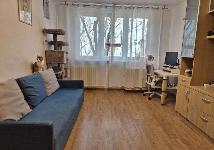 APARTAMENT MOBILAT CENTRALA LOC PARCARE ZONA  BRANCOVEANU - Poză 3