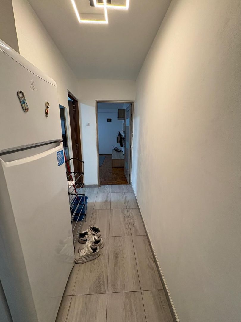 AP. 2 CAMERE PIATA SUDULUI, MODERN, BUCATARIE INCHISA, METROU 6 MINUTE - Poză 7