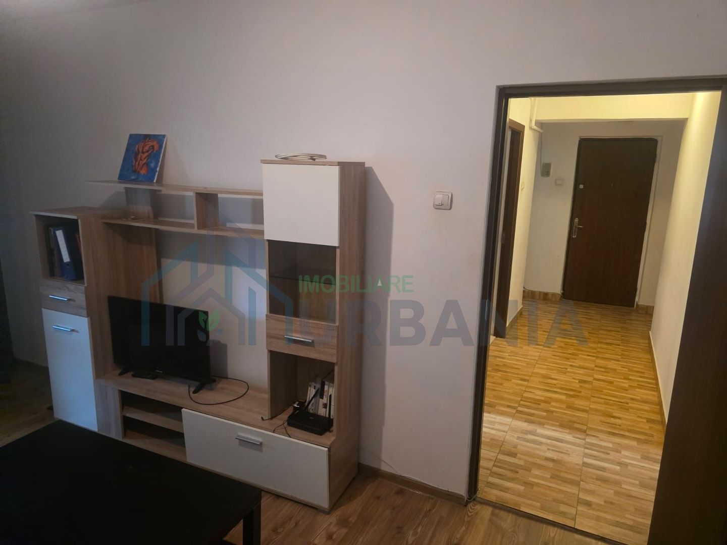 Inchiriez ap.2 cam central - Poză 6