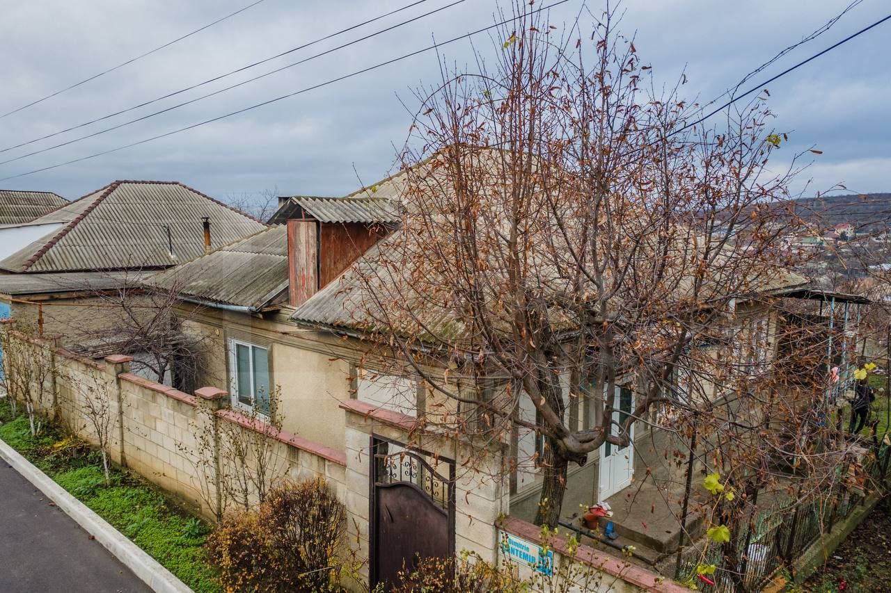 Vânzare, casă, 3 camere, str. Dimitrii Cantimir, Durlești - Poză 1