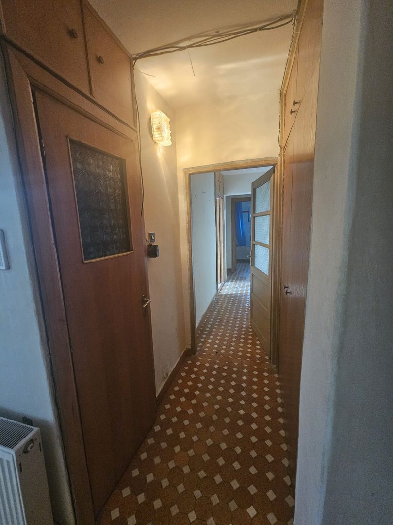 Apartament spațios 3 camere, 2 băi și 2 balcoane – Craiovei, Gh. Doja - Poză 14