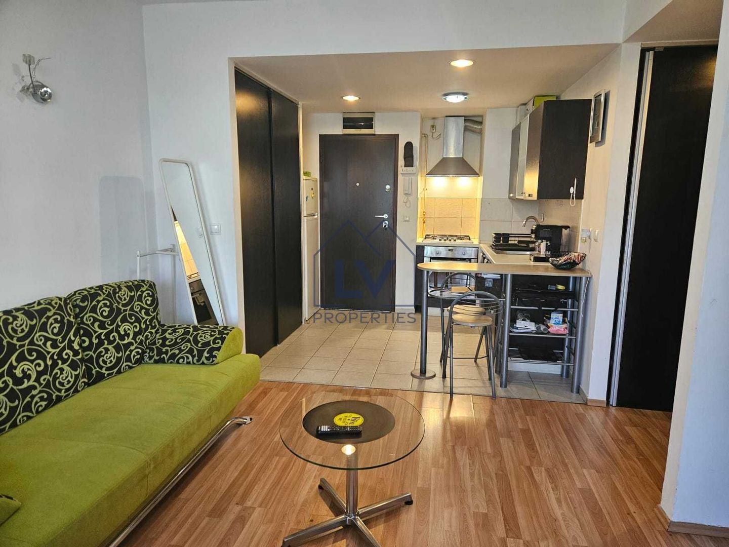 INCHIRIERE | 2 CAMERE | Rose Garden - Poză 1