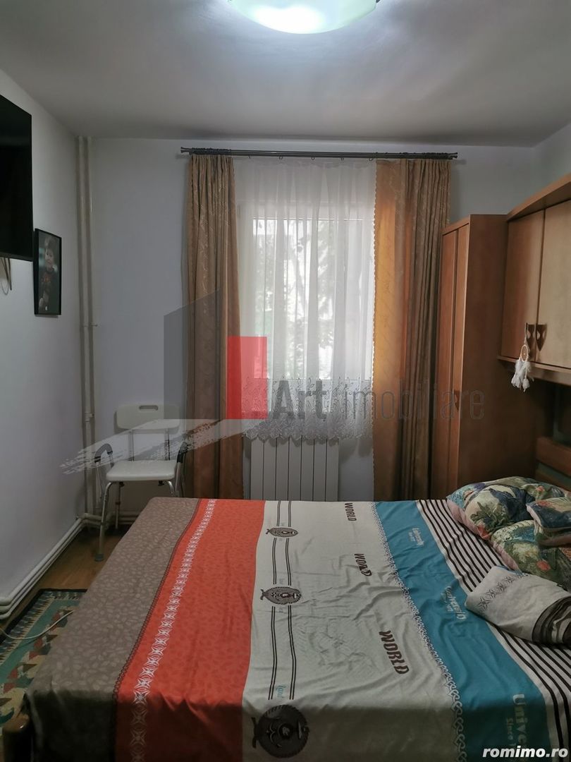 Vânzare apartament semidecomandat 4 camere cu centrală Bd. Obregia - Poză 30