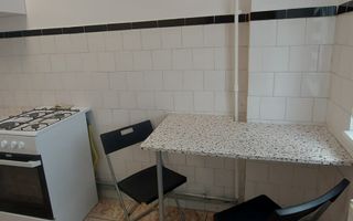 Garsonieră de închiriat parc milia Câmpina Ultracentral 42 mp - Poză 4